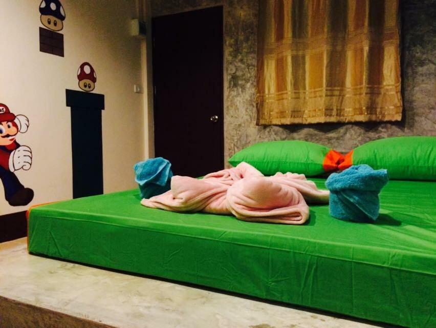 Winny Apartment Rayong Bagian luar foto