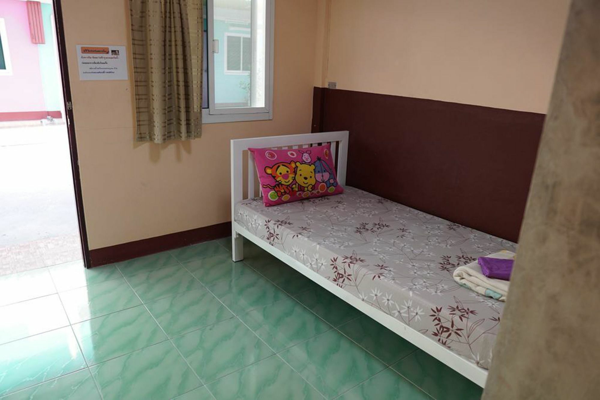 Winny Apartment Rayong Bagian luar foto
