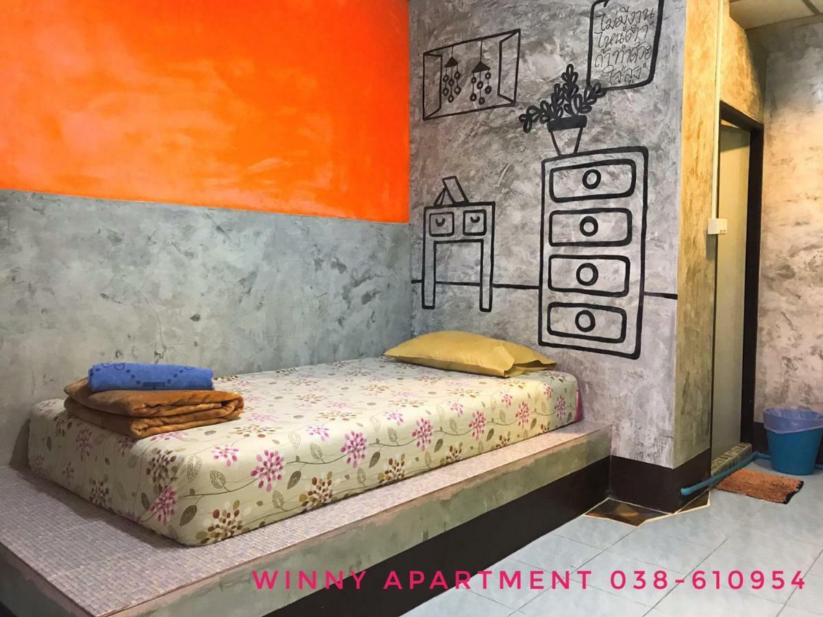 Winny Apartment Rayong Bagian luar foto